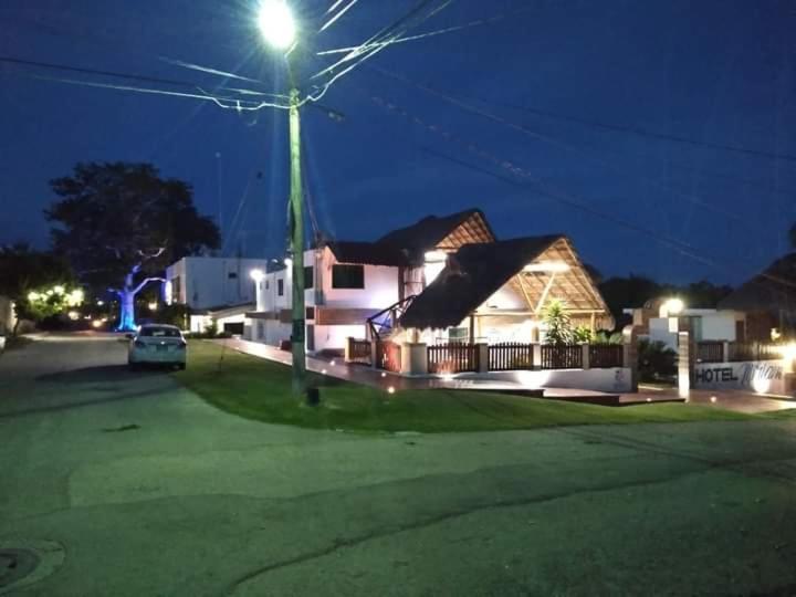 Hotel Miriam Bacalar Ngoại thất bức ảnh